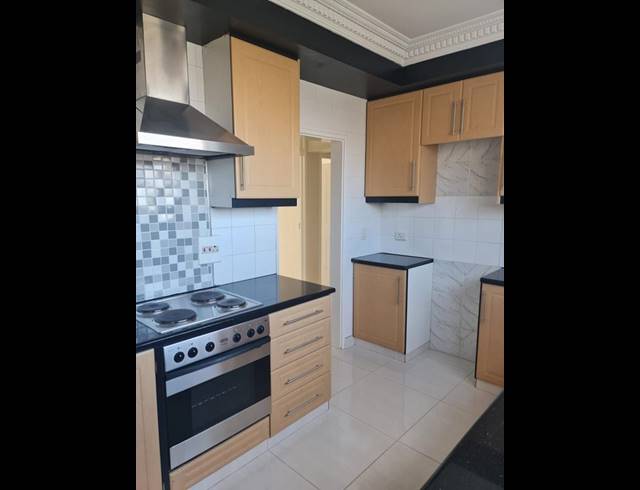 2 BEDROOM PROPERTY TO RENT IN NORTH BEACH